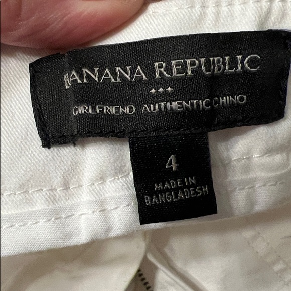 Banana Republic Girlfriend Chino Pants Cargo Pockets Gypsum White Size 4 Classic - Picture 3 of 13